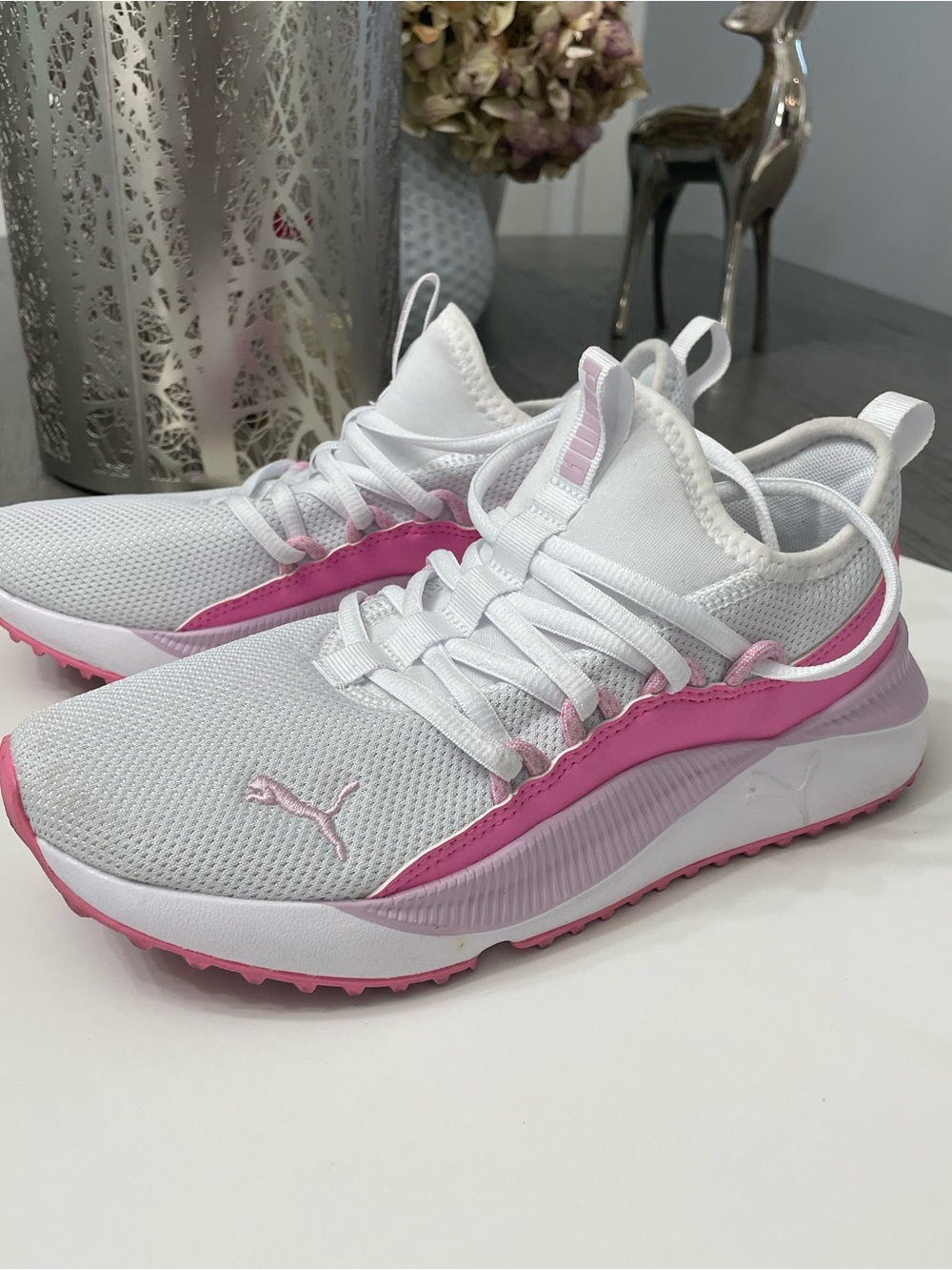 PUMA Girls White Pink Sneakers US 4Y EU 35.5